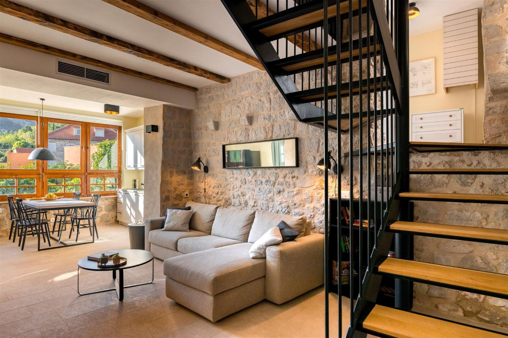 Dvor Pitve Villas เยลซา ห้อง รูปภาพ