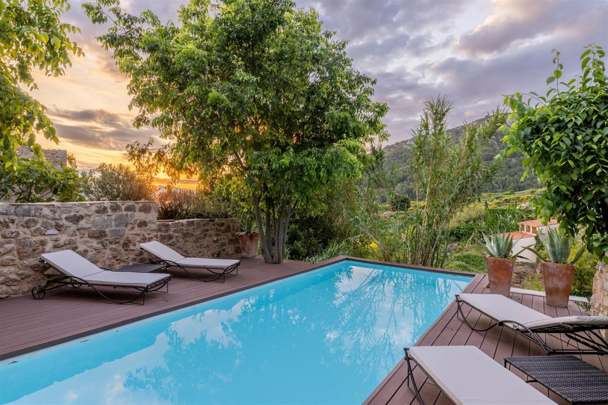 Dvor Pitve Villas เยลซา ห้อง รูปภาพ