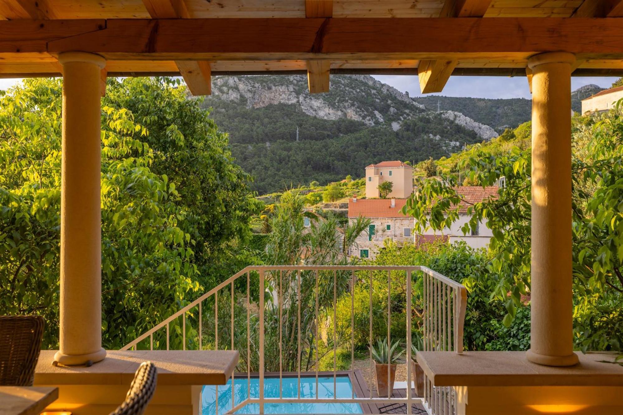 Dvor Pitve Villas เยลซา ห้อง รูปภาพ